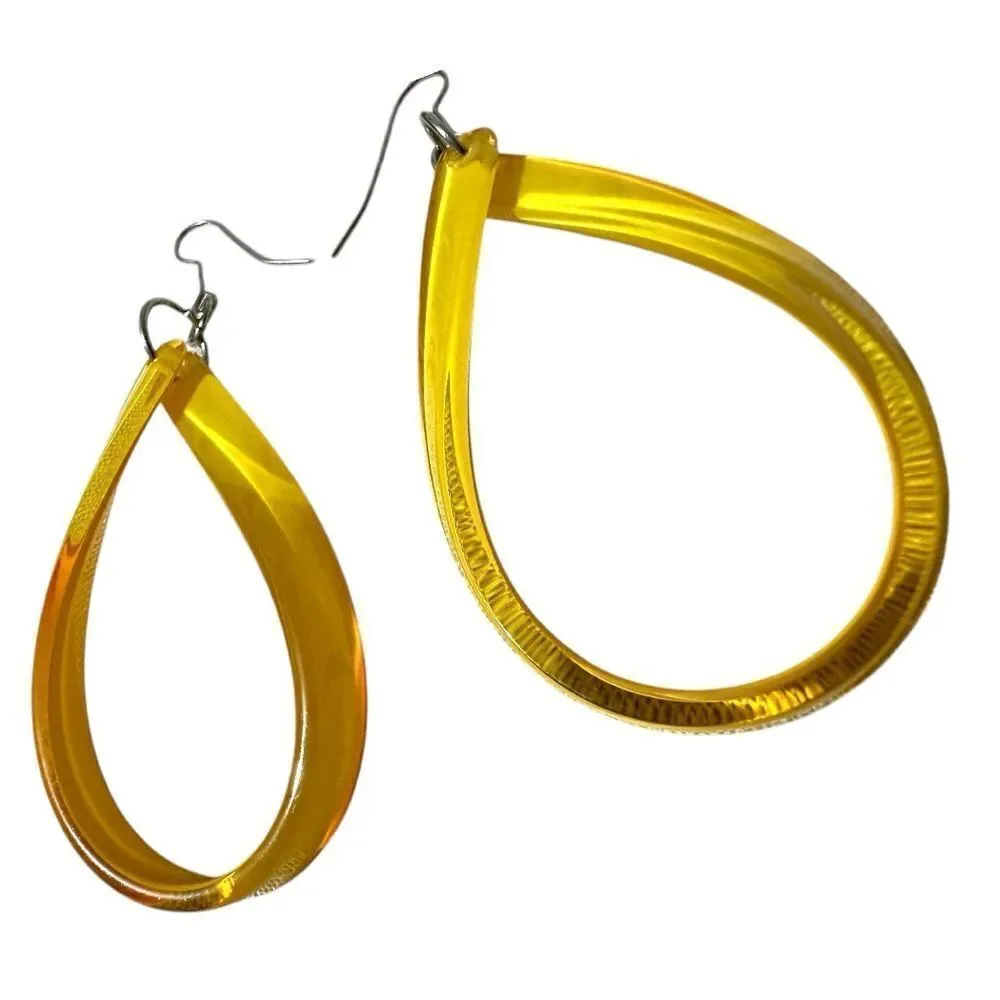 N/A bold yellow